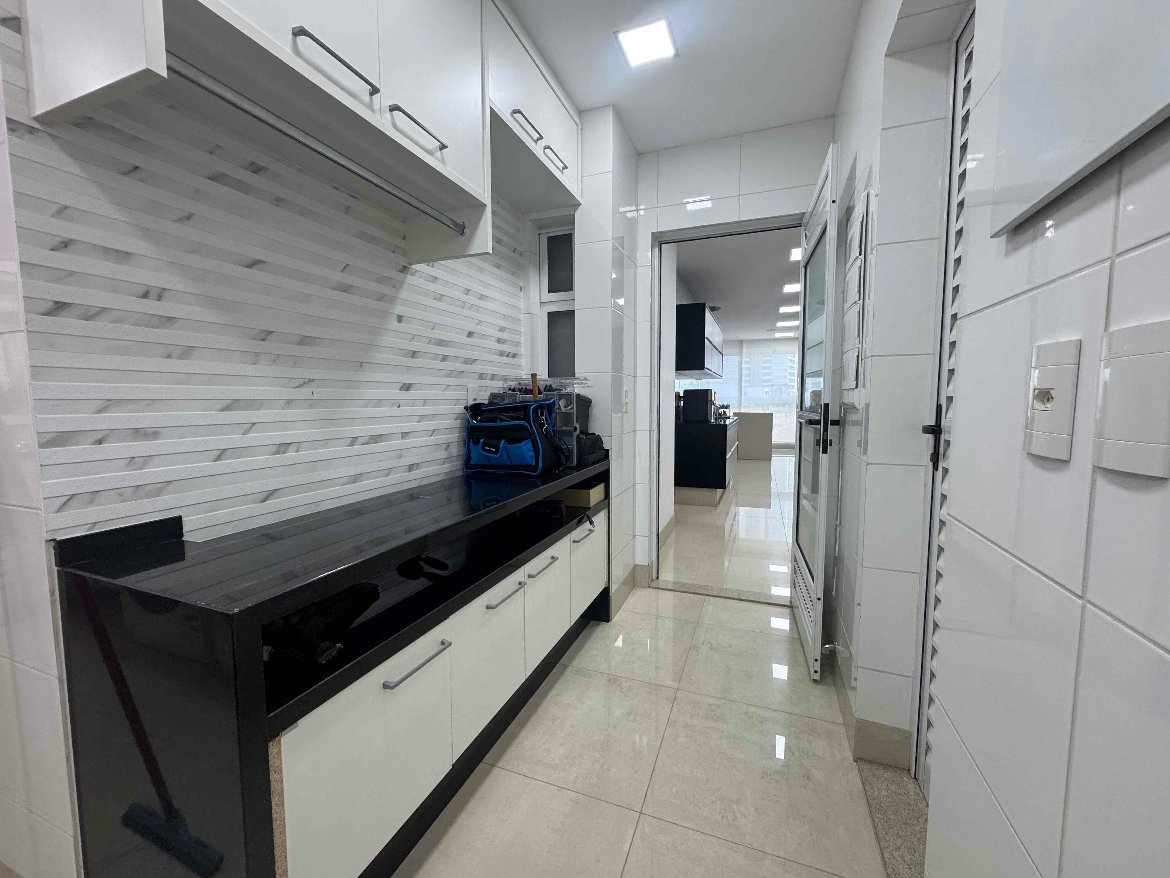 Apartamento, 3 quartos, 220 m² - Foto 43