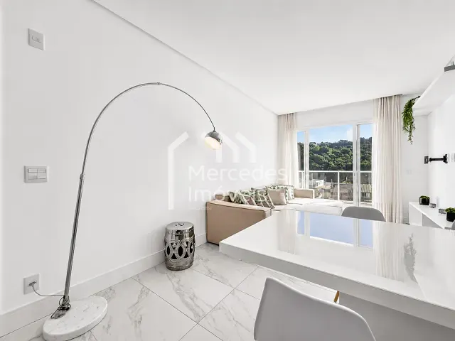 Apartamento com 91m² 2 quartos e 3 banheiros, para alugar, no bairro Praia Brava de Itajaí em Itajaí