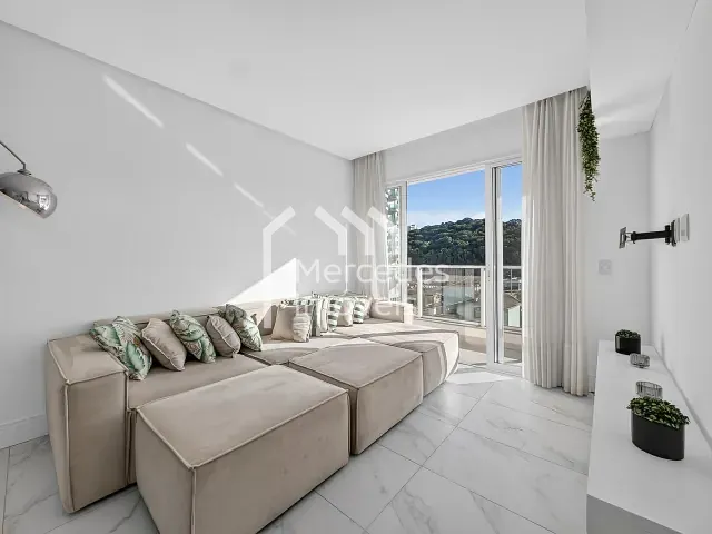 Apartamento com 91m² 2 quartos e 3 banheiros, para alugar, no bairro Praia Brava de Itajaí em Itajaí
