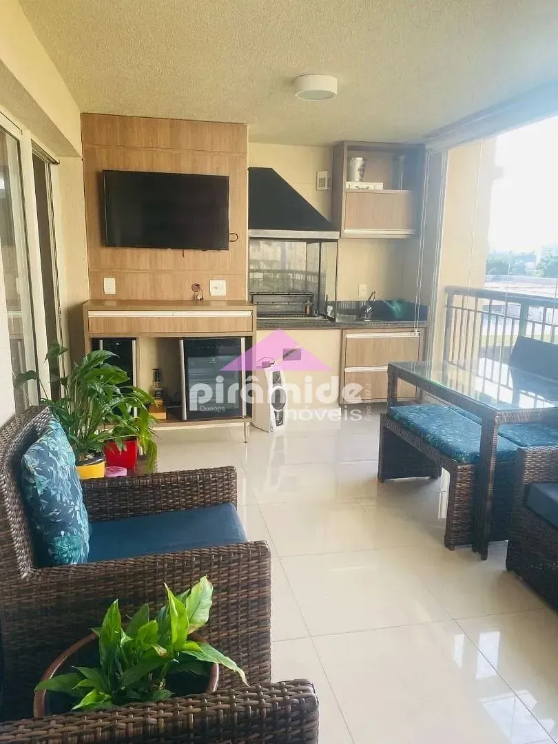 Apartamento, 3 quartos, 143 m² - Foto 1