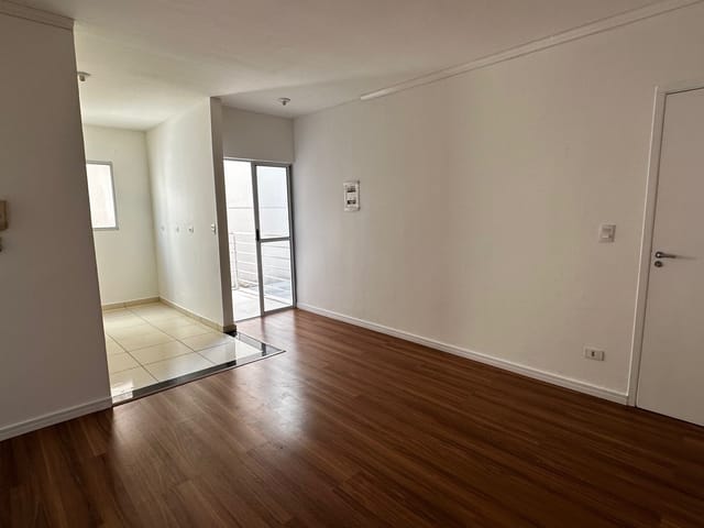 Foto do Apartamento - Apartamento Térreo Reformado para Locação – Parque Universitário, Americana/SP 📍 Rua Avaré, 1843 – Parque Universitário | Imobiliária Compare