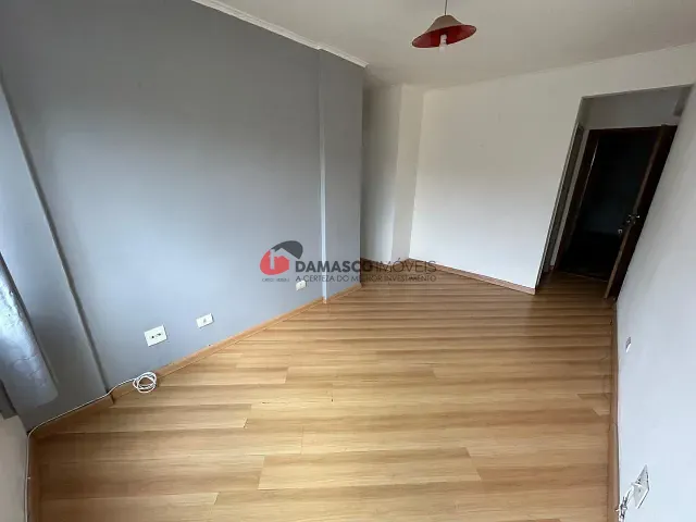 Apartamento 2 quartos e 1 banheiro, para alugar, no bairro Osvaldo Cruz em São Caetano do Sul