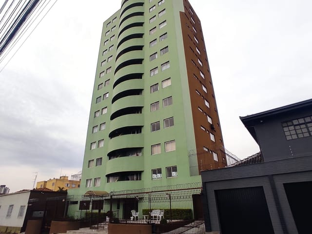 Apartamento com 137m² 3 quartos e 3 banheiros, à venda ou para alugar, no bairro Centro em Ponta Grossa