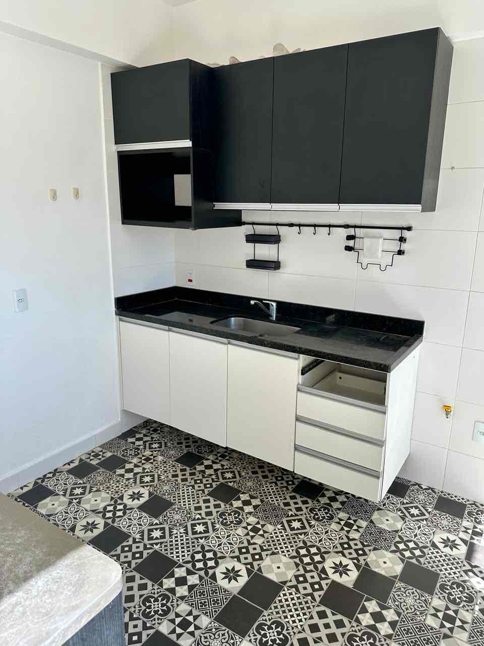 Apartamento para alugar com 2 quartos, 70m² - Foto 24
