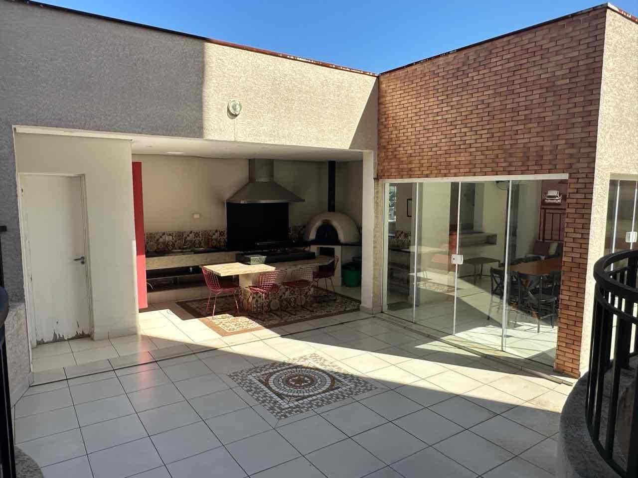 Apartamento para alugar com 2 quartos, 70m² - Foto 29