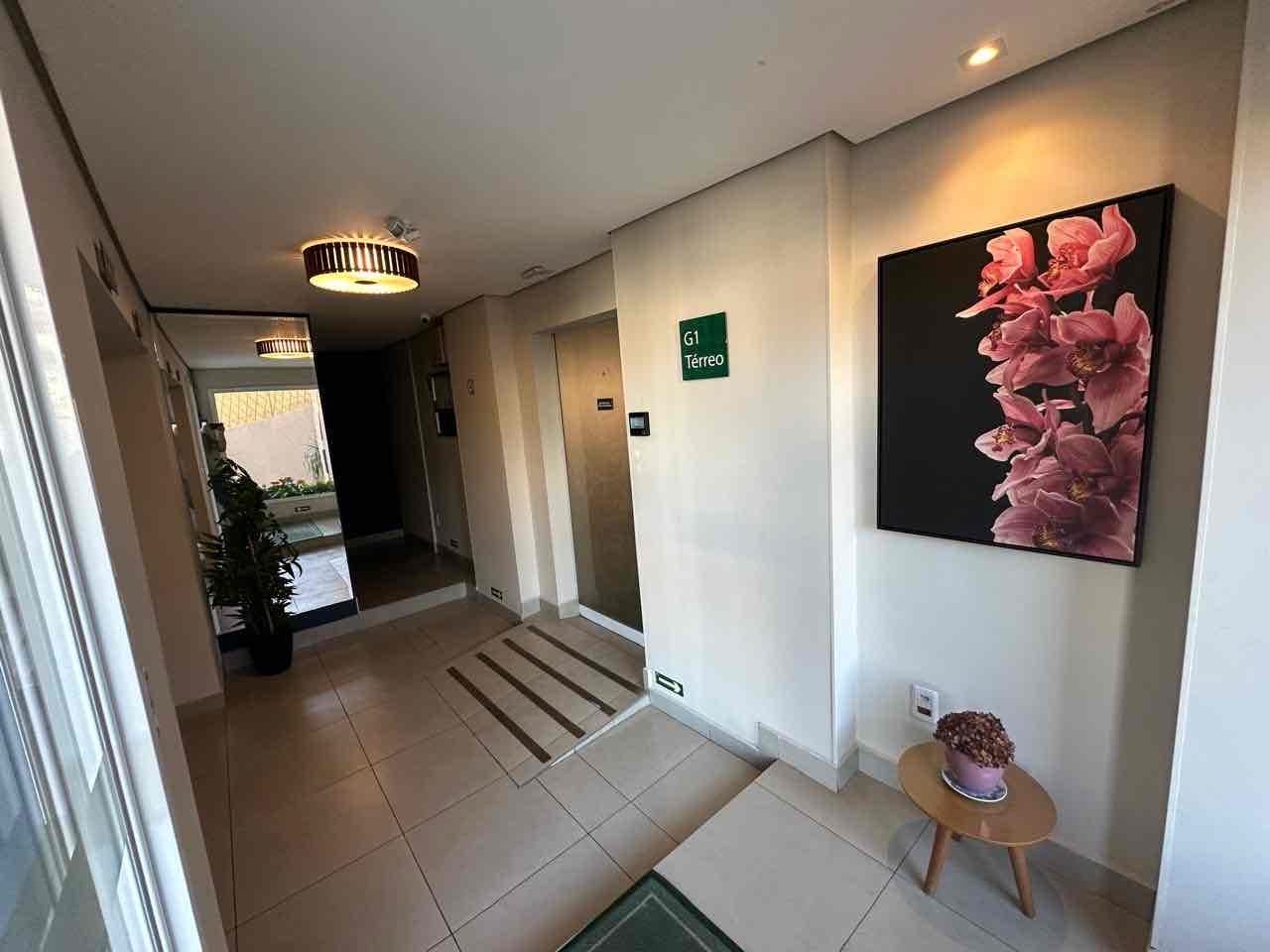 Apartamento para alugar com 2 quartos, 70m² - Foto 37
