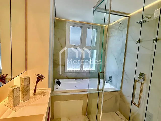 Apartamento 3 quartos e 4 banheiros, à venda, no bairro Praia Brava de Itajaí em Itajaí