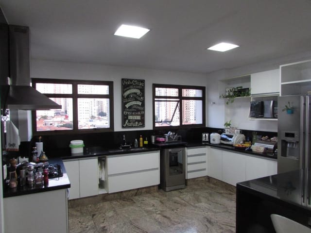 Foto do Apartamento - Apartamento à venda 4 Quartos, 3 Suites, 5 Vagas, 561.9M², Vila Regente Feijó, São Paulo - SP | Condomínio Edifício Itapuã | RUSSI IMÓVEIS