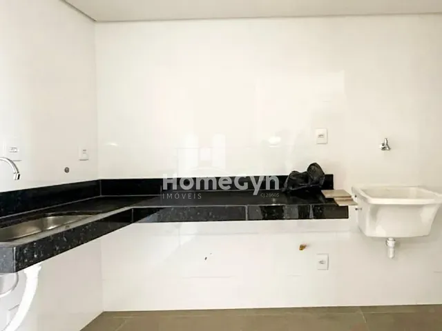 Apartamento 2 quartos e 1 banheiro, para alugar, no bairro Jardim América em Goiânia