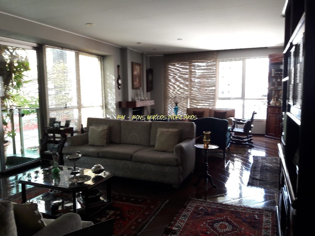 Apartamento, 4 quartos, 230 m² - Foto 1