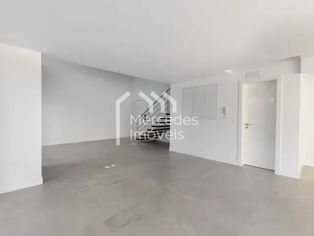 Apartamento 3 quartos e 4 banheiros, à venda, no bairro Praia Brava de Itajaí em Itajaí