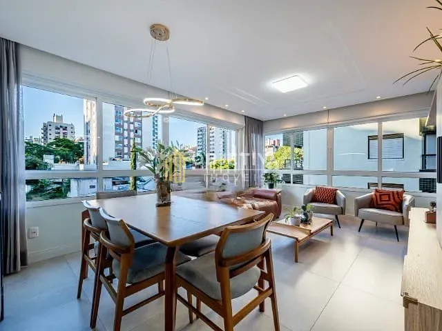 Apartamento com 106m² 2 quartos e 3 banheiros, à venda, no bairro Jardim Botânico em Porto Alegre