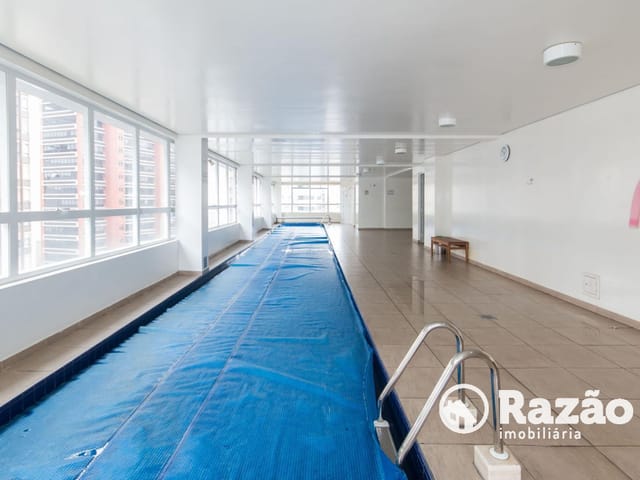 Apartamento 1 quarto e 1 banheiro, à venda, no bairro Centro em Curitiba