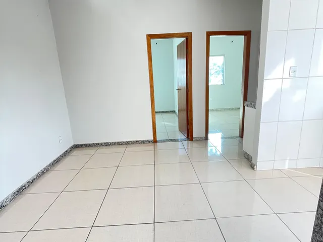 Apartamento 2 quartos e 1 banheiro, para alugar, no bairro Jardim São José em Belo Horizonte