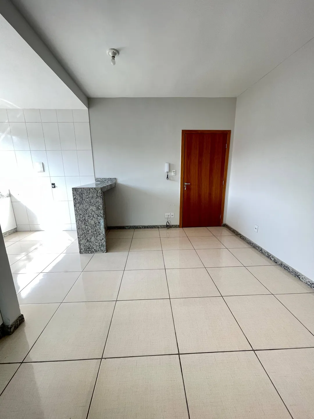 Apartamento, 2 quartos, 60 m² - Foto 1