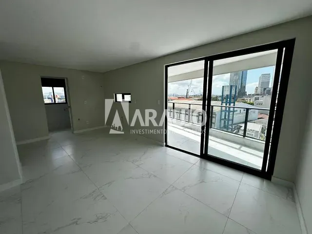 Apartamento 3 quartos e 4 banheiros, à venda, no bairro Centro em Itajaí