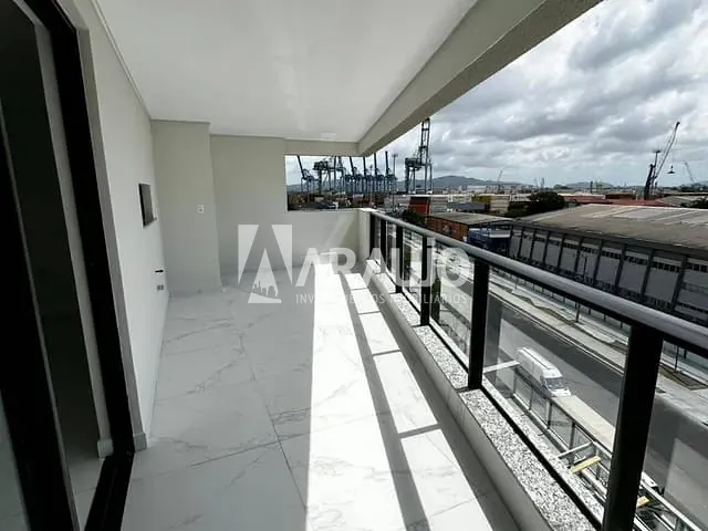 Apartamento 3 quartos e 4 banheiros, à venda, no bairro Centro em Itajaí