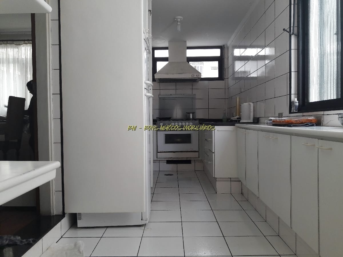 Apartamento, 3 quartos, 220 m² - Foto 12