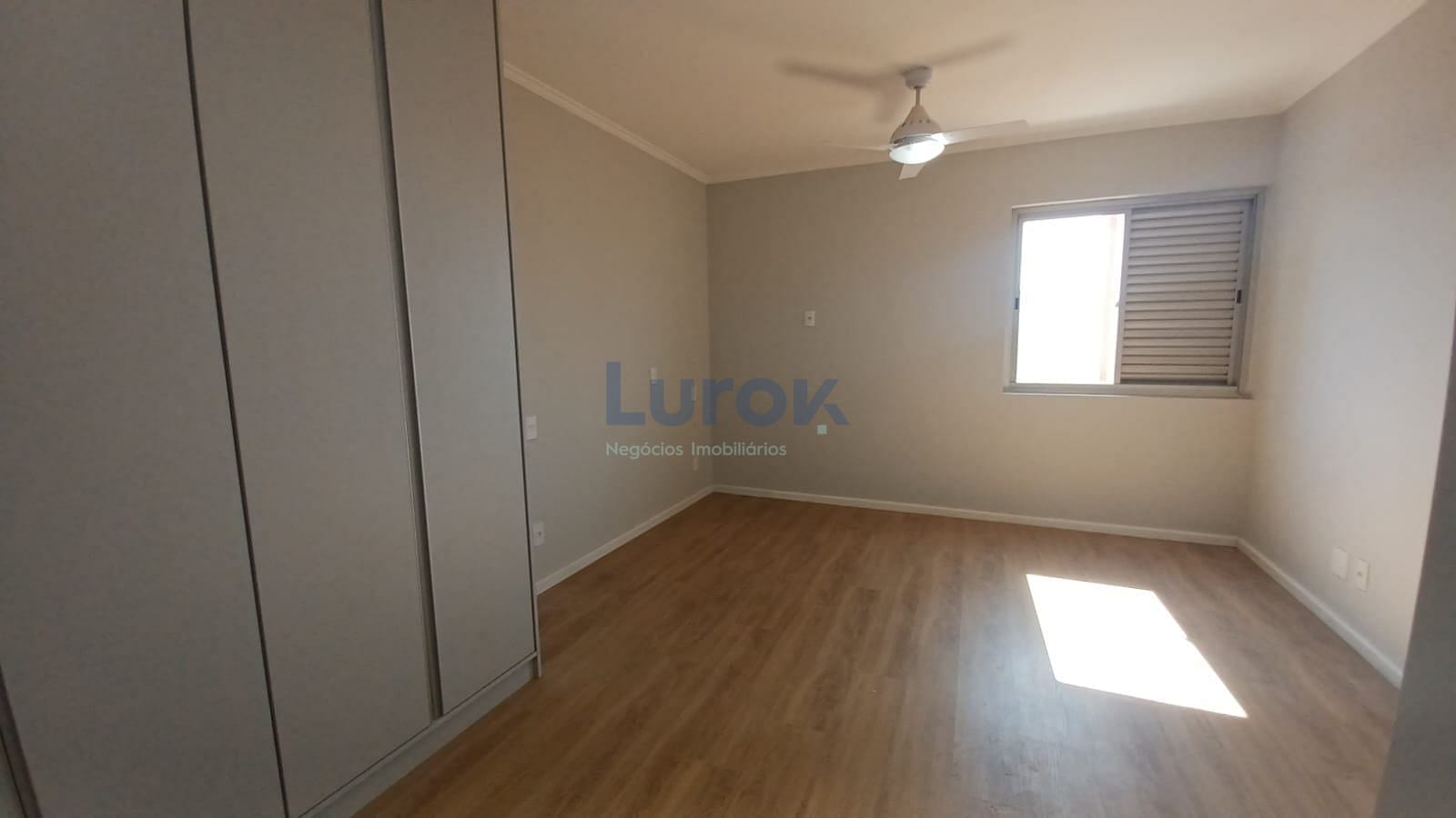 Apartamento à venda com 3 quartos, 126m² - Foto 27