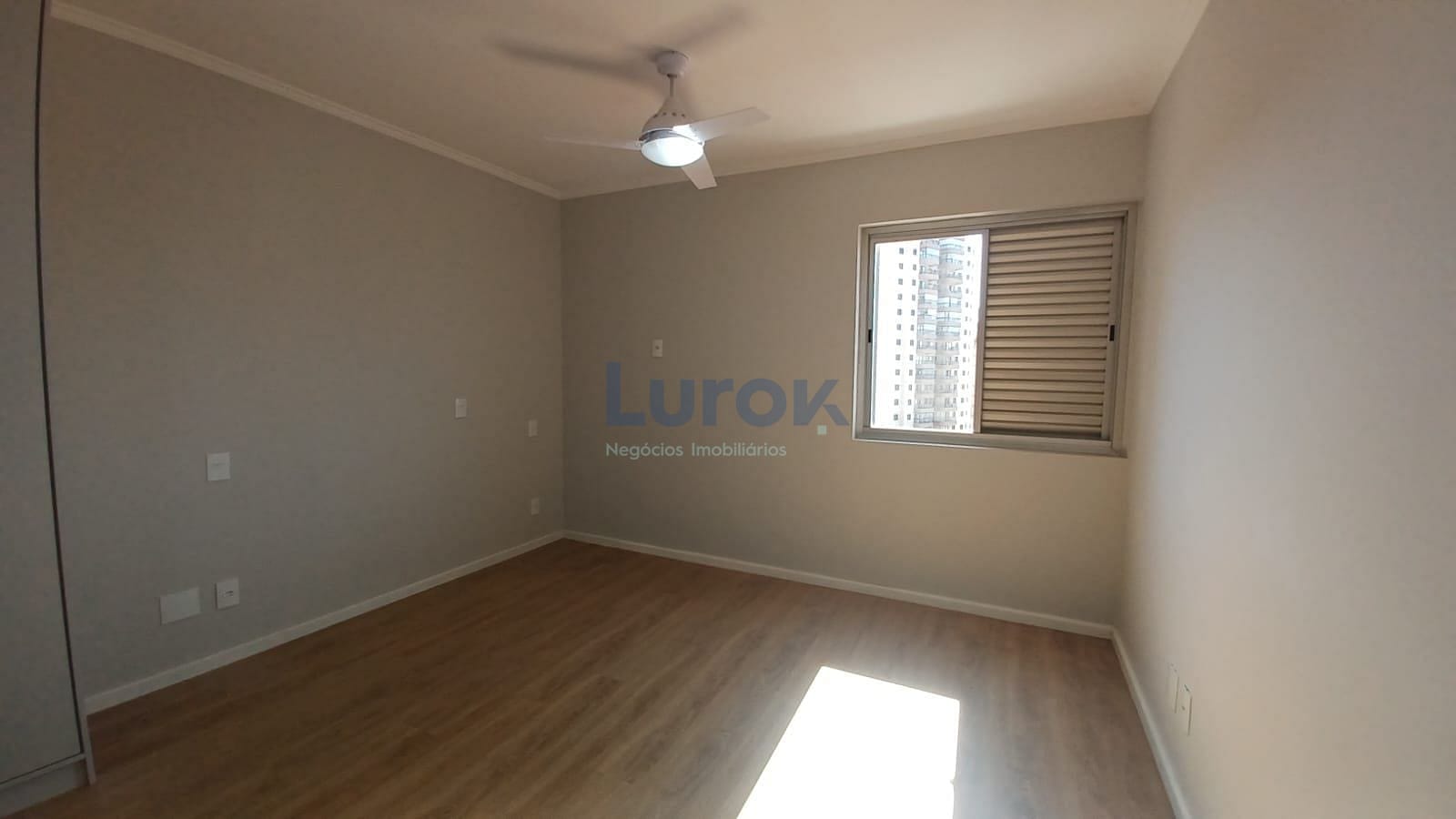 Apartamento à venda com 3 quartos, 126m² - Foto 23