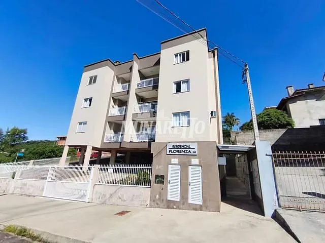 Apartamento com 102m² 3 quartos e 1 banheiro, à venda, no bairro Itaíba em Concórdia