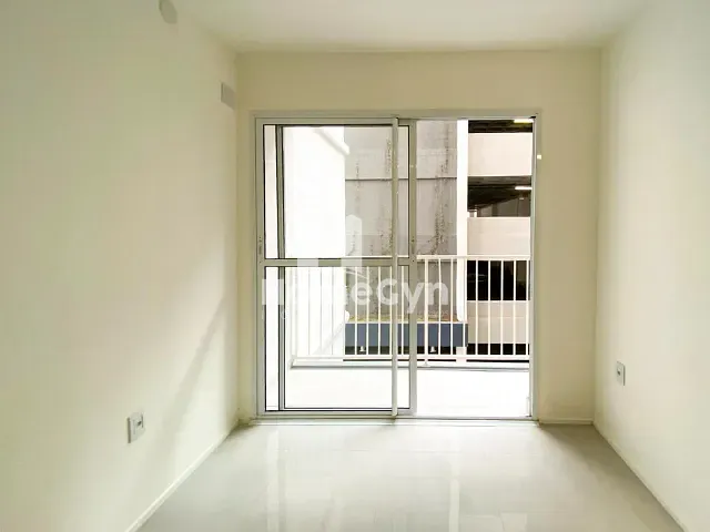 Apartamento 3 quartos e 2 banheiros, para alugar, no bairro Setor Sudoeste em Goiânia