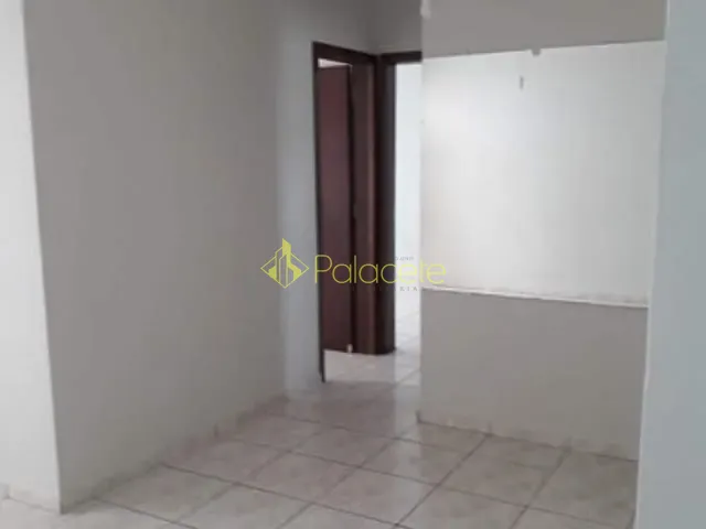 Apartamento 2 quartos e 2 banheiros, à venda, no bairro Parque Santo Antônio em Taubaté