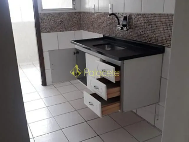 Apartamento 2 quartos e 2 banheiros, à venda, no bairro Parque Santo Antônio em Taubaté