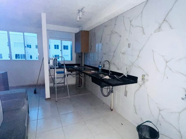 Apartamento 2 quartos e 1 banheiro, à venda ou para alugar, no bairro Vargem Grande em Rio de Janeiro