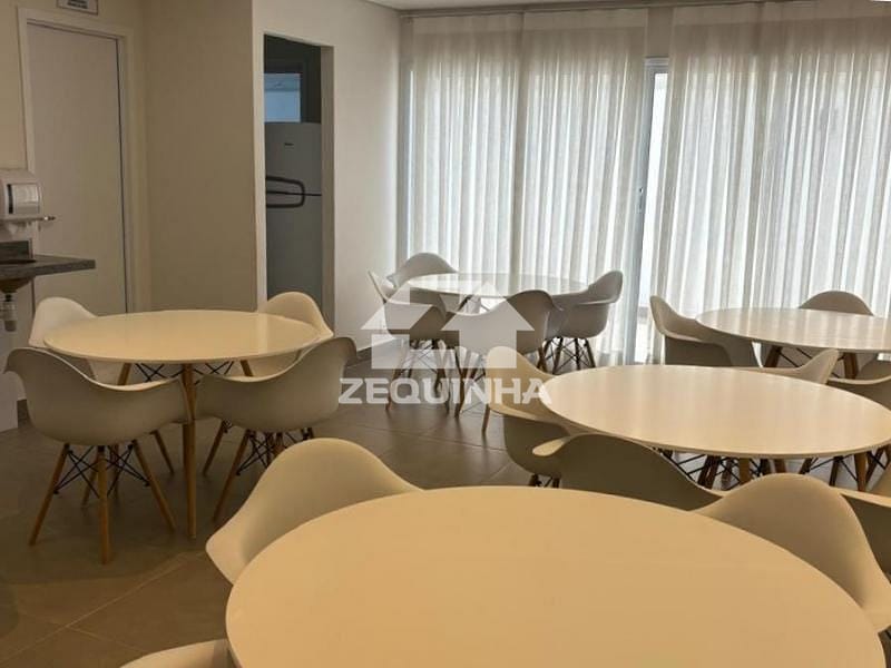 Apartamento à venda com 2 quartos, 54m² - Foto 2