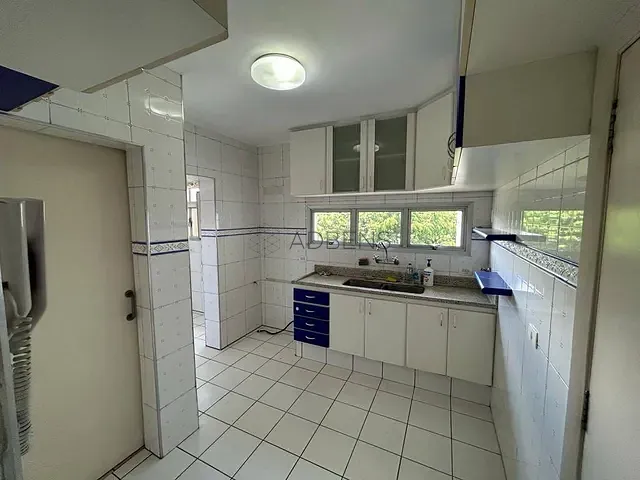 Apartamento 3 quartos e 4 banheiros, para alugar, no bairro Alto de Pinheiros em São Paulo