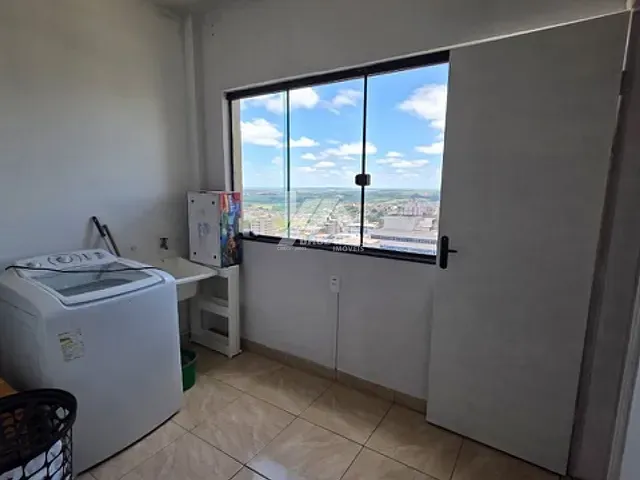 Apartamento 2 quartos e 2 banheiros, para alugar, no bairro Centro em Ponta Grossa