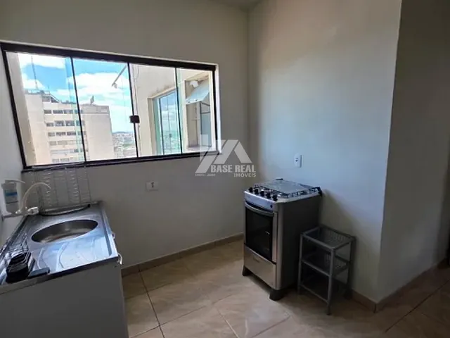 Apartamento 2 quartos e 2 banheiros, para alugar, no bairro Centro em Ponta Grossa
