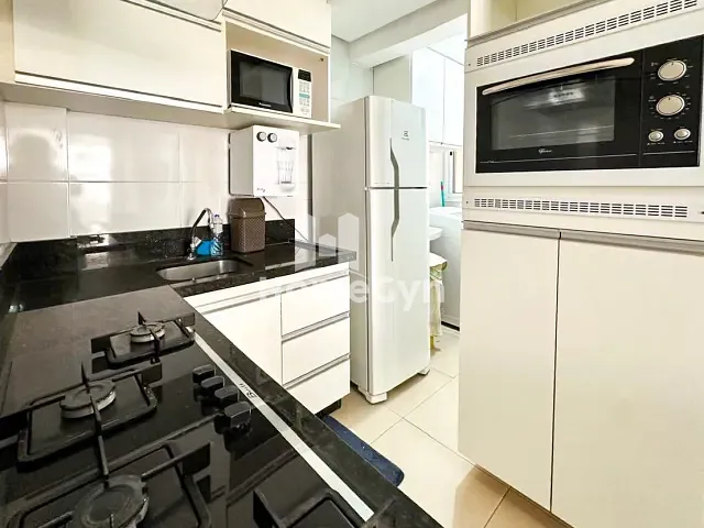 Apartamento 2 quartos e 2 banheiros, para alugar, no bairro Setor Bueno em Goiânia
