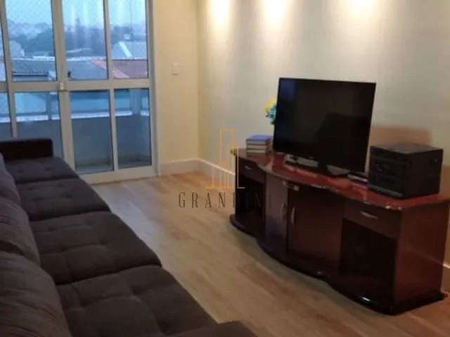 Apartamento 3 quartos e 2 banheiros, à venda, no bairro Vila Pires em Santo André