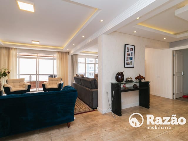 Apartamento 3 quartos e 4 banheiros, à venda, no bairro Batel em Curitiba