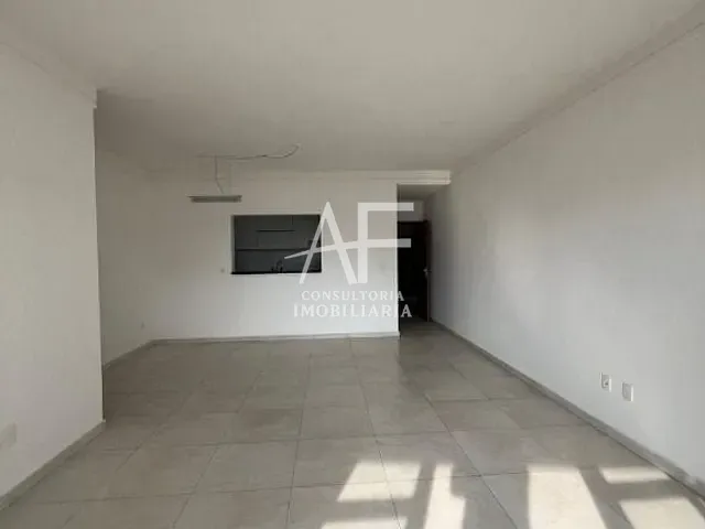 Apartamento com 120m² 3 quartos e 2 banheiros, à venda, no bairro Jardim Eulália em Taubaté