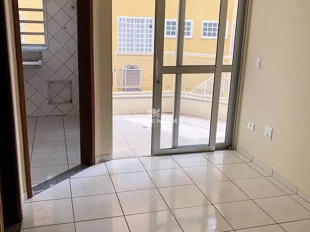 Apartamento com 360m² 2 quartos e 1 banheiro, para alugar, no bairro Parque Residencial Cidade Nova em Maringá