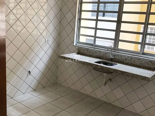 Apartamento com 360m² 2 quartos e 1 banheiro, para alugar, no bairro Parque Residencial Cidade Nova em Maringá