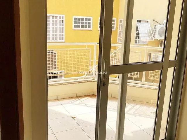 Apartamento com 360m² 2 quartos e 1 banheiro, para alugar, no bairro Parque Residencial Cidade Nova em Maringá