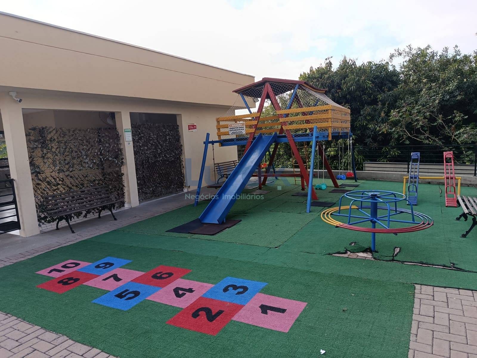 Apartamento à venda com 2 quartos, 48m² - Foto 18