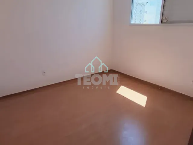 Apartamento 2 quartos e 1 banheiro, à venda, no bairro Granjas Santa Terezinha em Taubaté