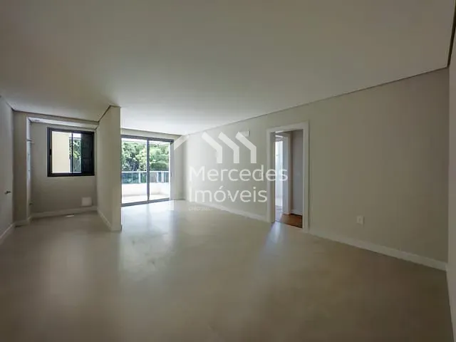 Apartamento com 105m² 3 quartos e 2 banheiros, à venda, no bairro Centro em Itajaí