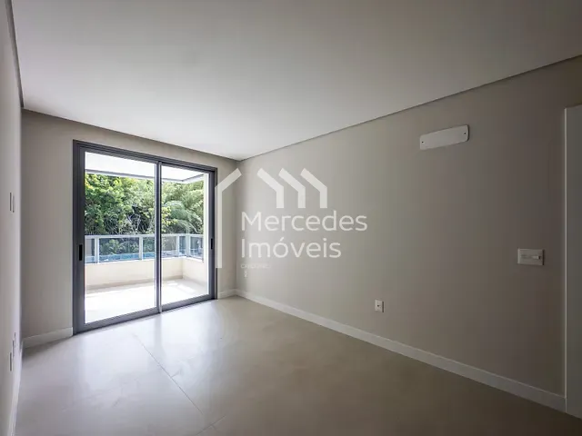 Apartamento com 105m² 3 quartos e 2 banheiros, à venda, no bairro Centro em Itajaí
