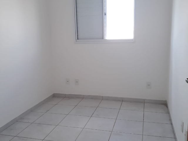 Apartamento 3 quartos e 1 banheiro, à venda, no bairro Parque das Palmeiras em Pindamonhangaba