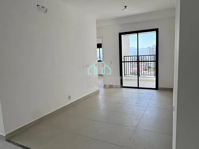 Apartamento 2 quartos e 1 banheiro, à venda, no bairro Loteamento Residencial e Comercial Bosque Flamboyant em Taubaté