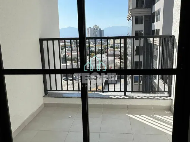 Apartamento 2 quartos e 1 banheiro, à venda, no bairro Loteamento Residencial e Comercial Bosque Flamboyant em Taubaté