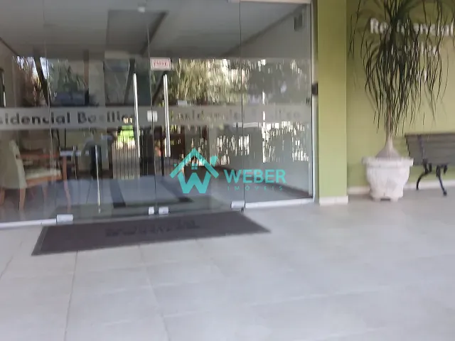 Apartamento 1 quarto e 1 banheiro, para alugar, no bairro Centro em São Leopoldo