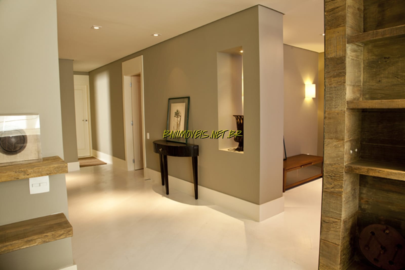 Apartamento, 3 quartos, 250 m² - Foto 2