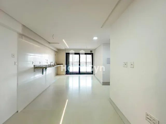 Apartamento 3 quartos e 2 banheiros, para alugar, no bairro Setor Oeste em Goiânia
